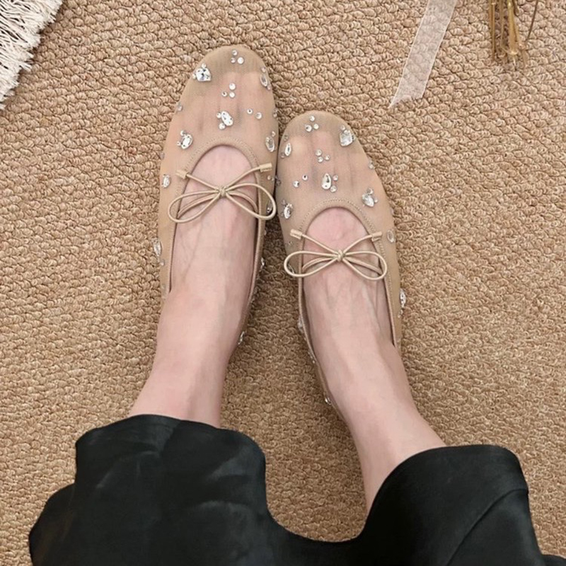 Zapatos de tacón bajo elegante - Wedding Shop reseña y precio