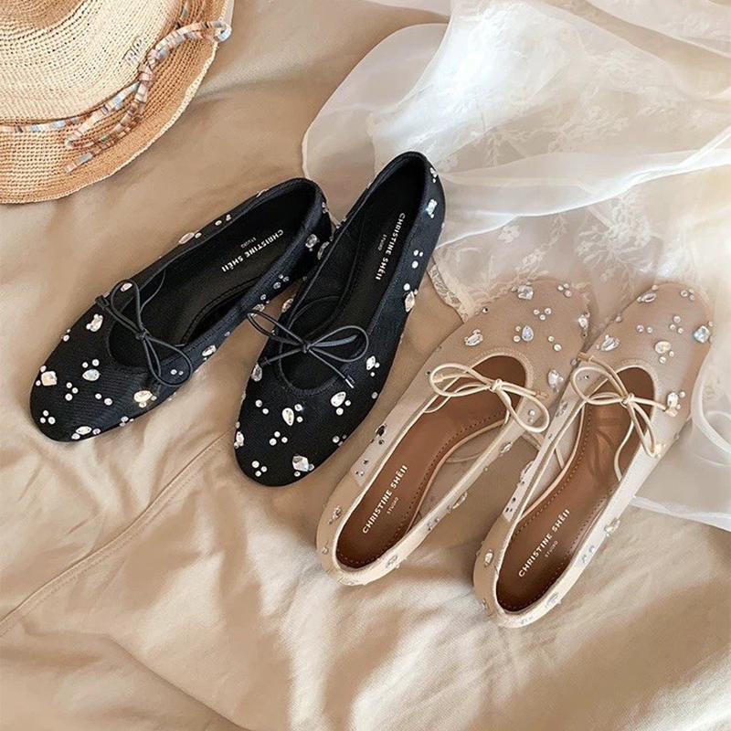 Zapatos de tacón bajo elegante - Wedding Shop reseña y precio
